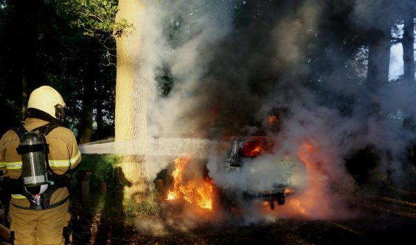 Autobrand Kasteellaan Haaren 8