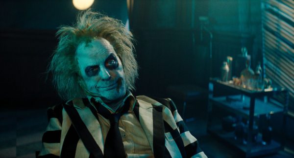 Beetlejuice-Beetlejuice_st_4_jpg_sd-low_2024-Warner-Bros-Entertainment-Inc-All-Rights-Reserved-Photo-Credit-Parisa-Taghizadeh