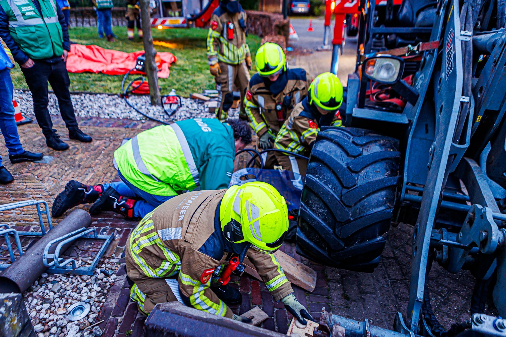 Brandweer Helvoirt 13 april 2026 BartM.jpg6