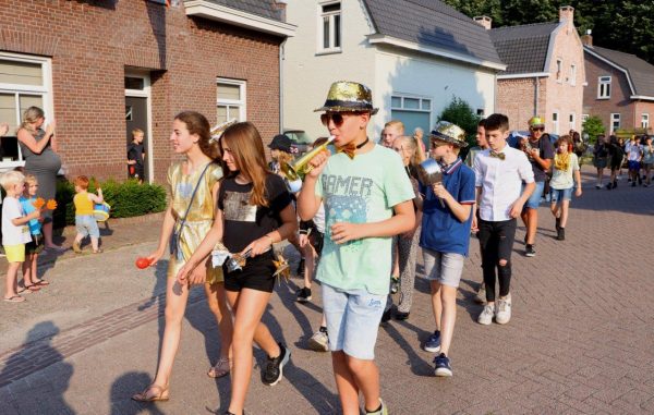 Herrieoptocht 12