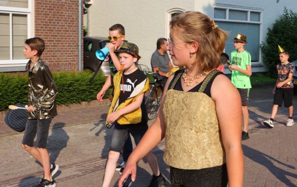 Herrieoptocht 13
