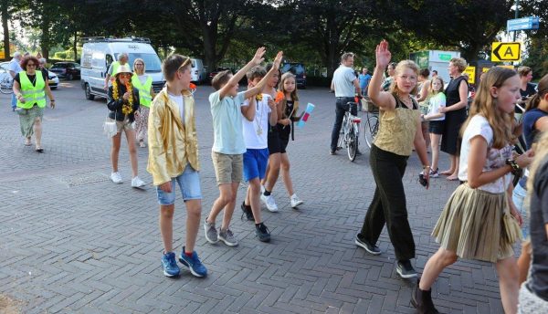 Herrieoptocht 17