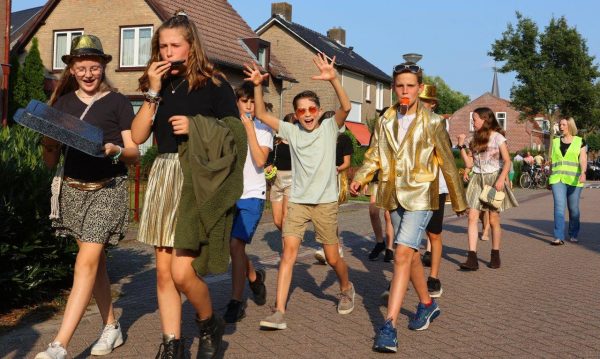 Herrieoptocht 4