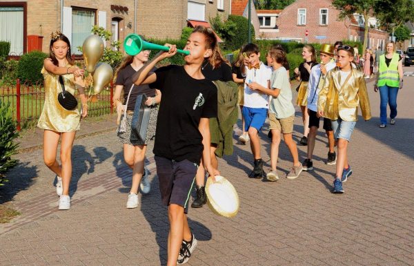 Herrieoptocht 5
