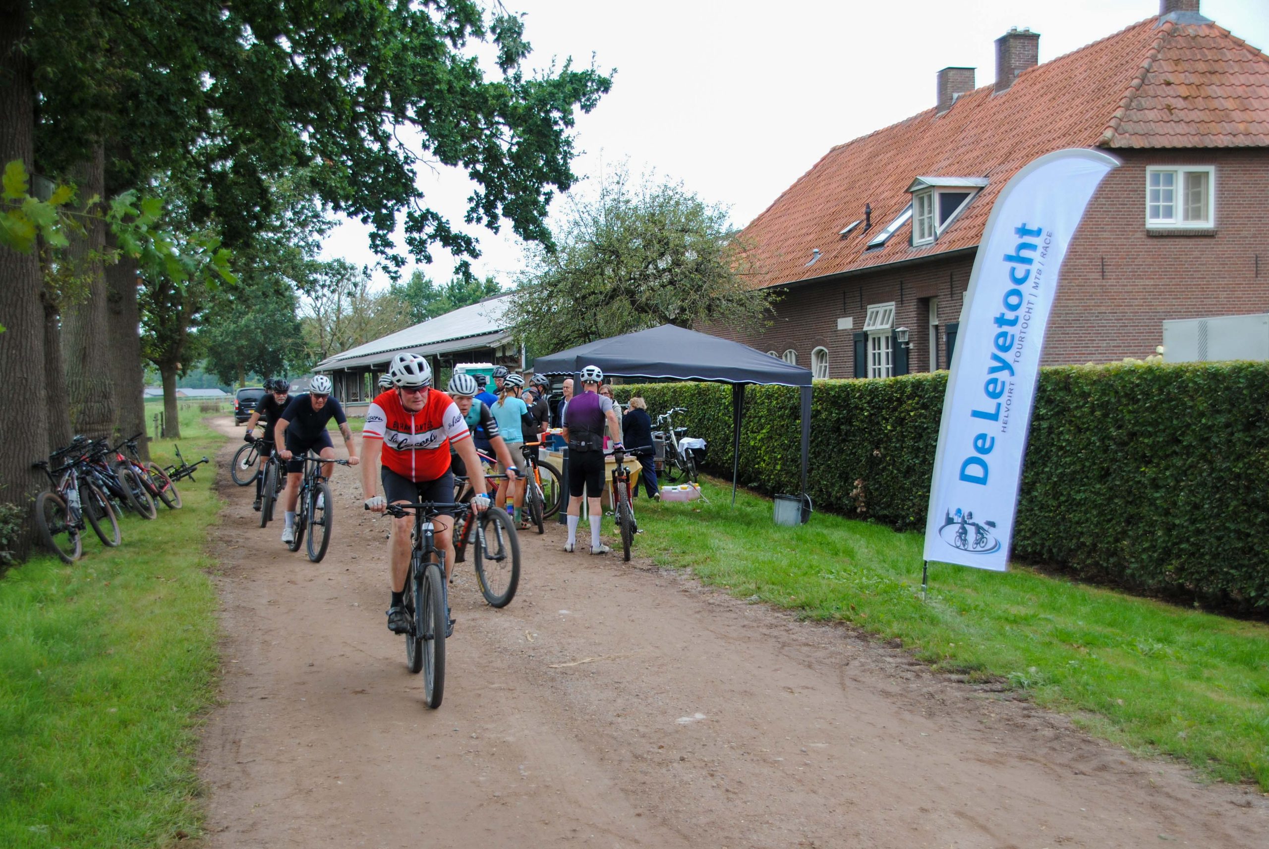 1.400 deelnemers bij Leyetocht 2026