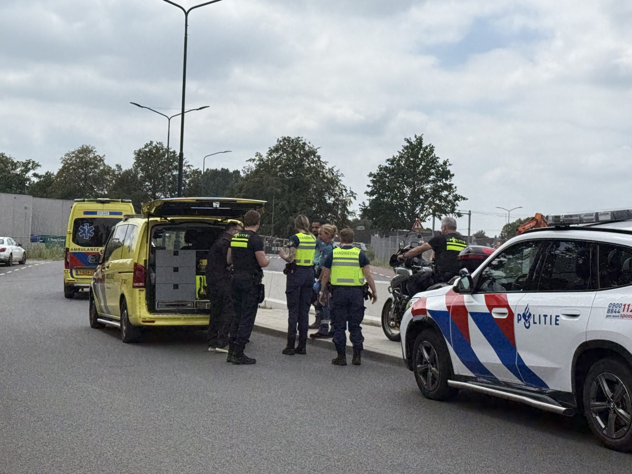 Motorrijder gewond na val bij werkzaamheden aan Laagstraat in Vught bartm 17jul26 (4)