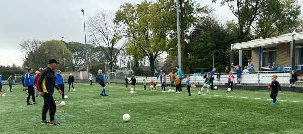 Opa-Kleinkind Walking Football 25sep25