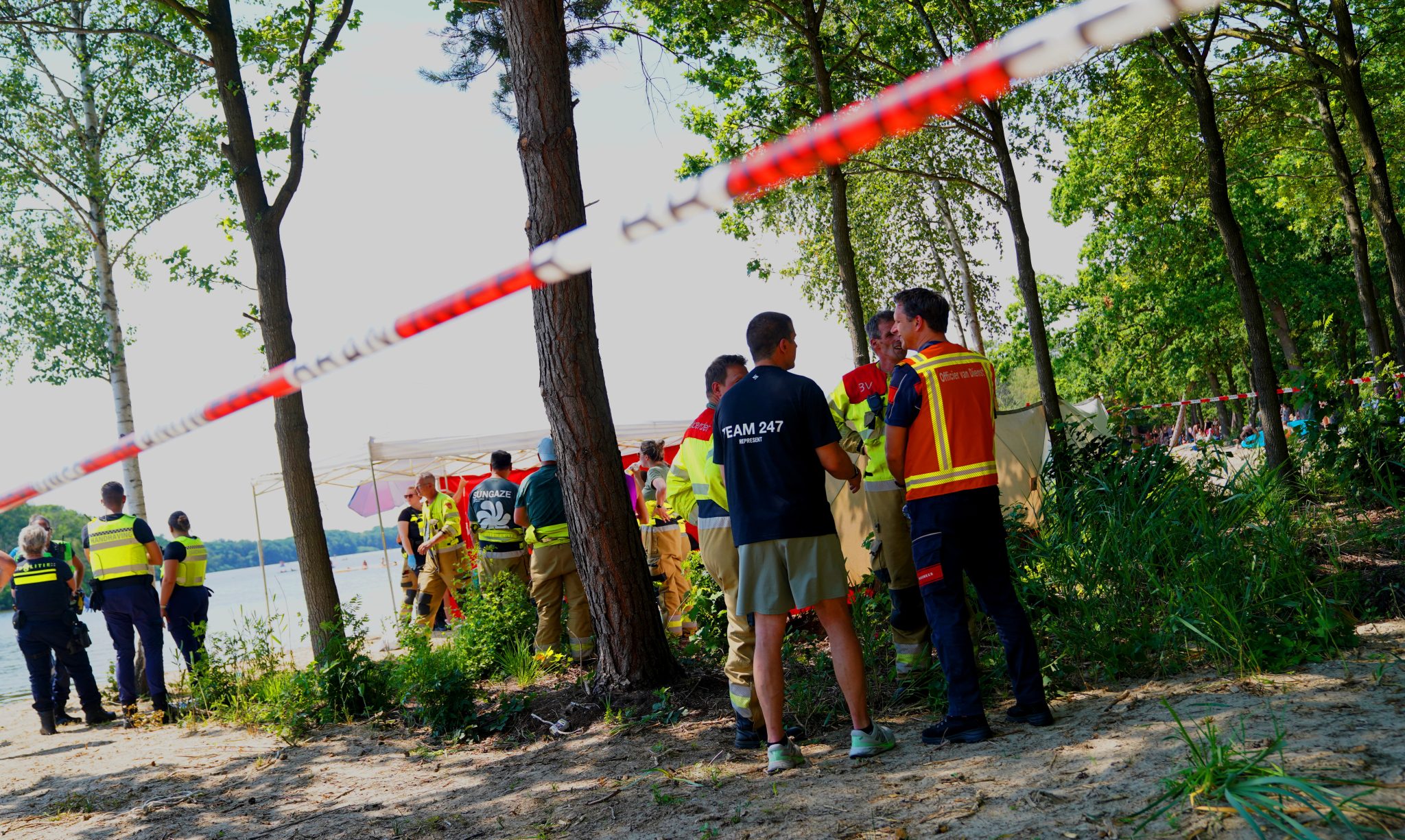 PERSOON te water ijzeren man 27jun26 BM 7