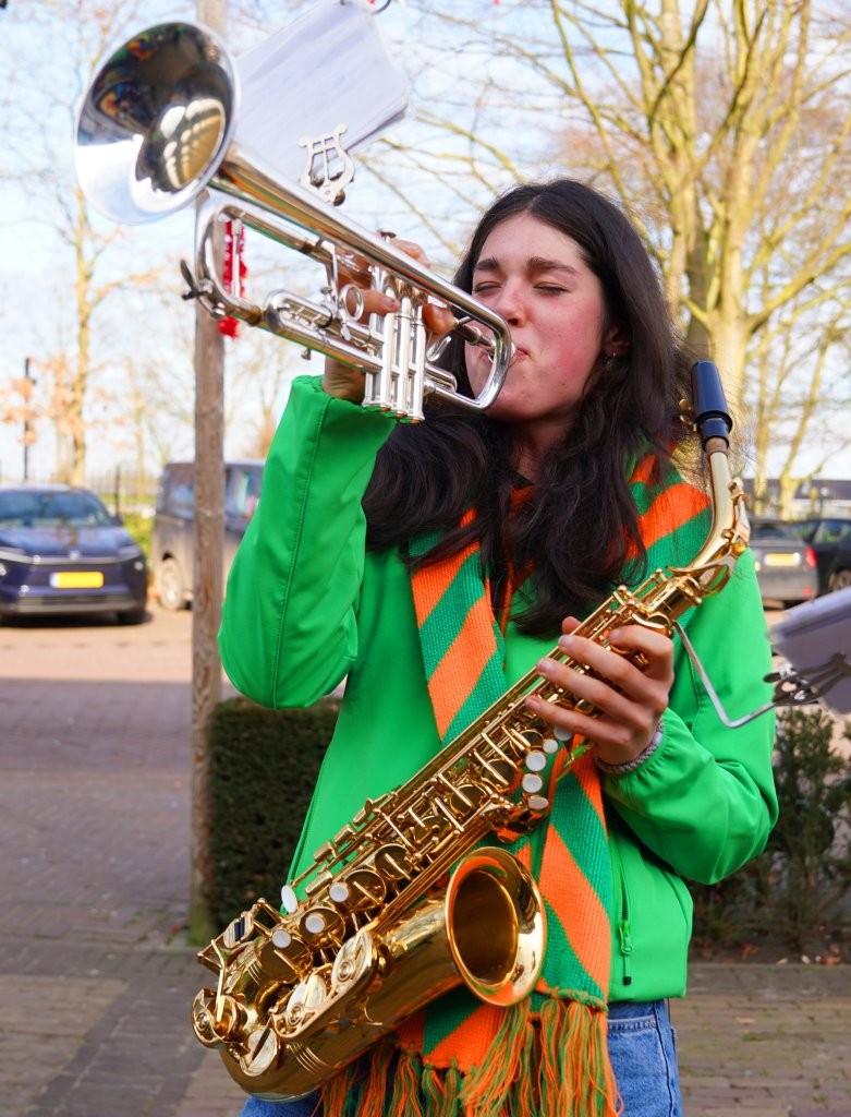 Radio JenF 15feb26 BartM (32)