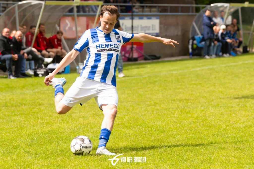 VV HELVOIRT KAMPIOEN 16mei26 Gerben vd Br (16)