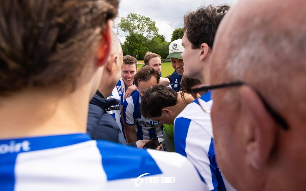 VV HELVOIRT KAMPIOEN 16mei26 Gerben vd Br (38)