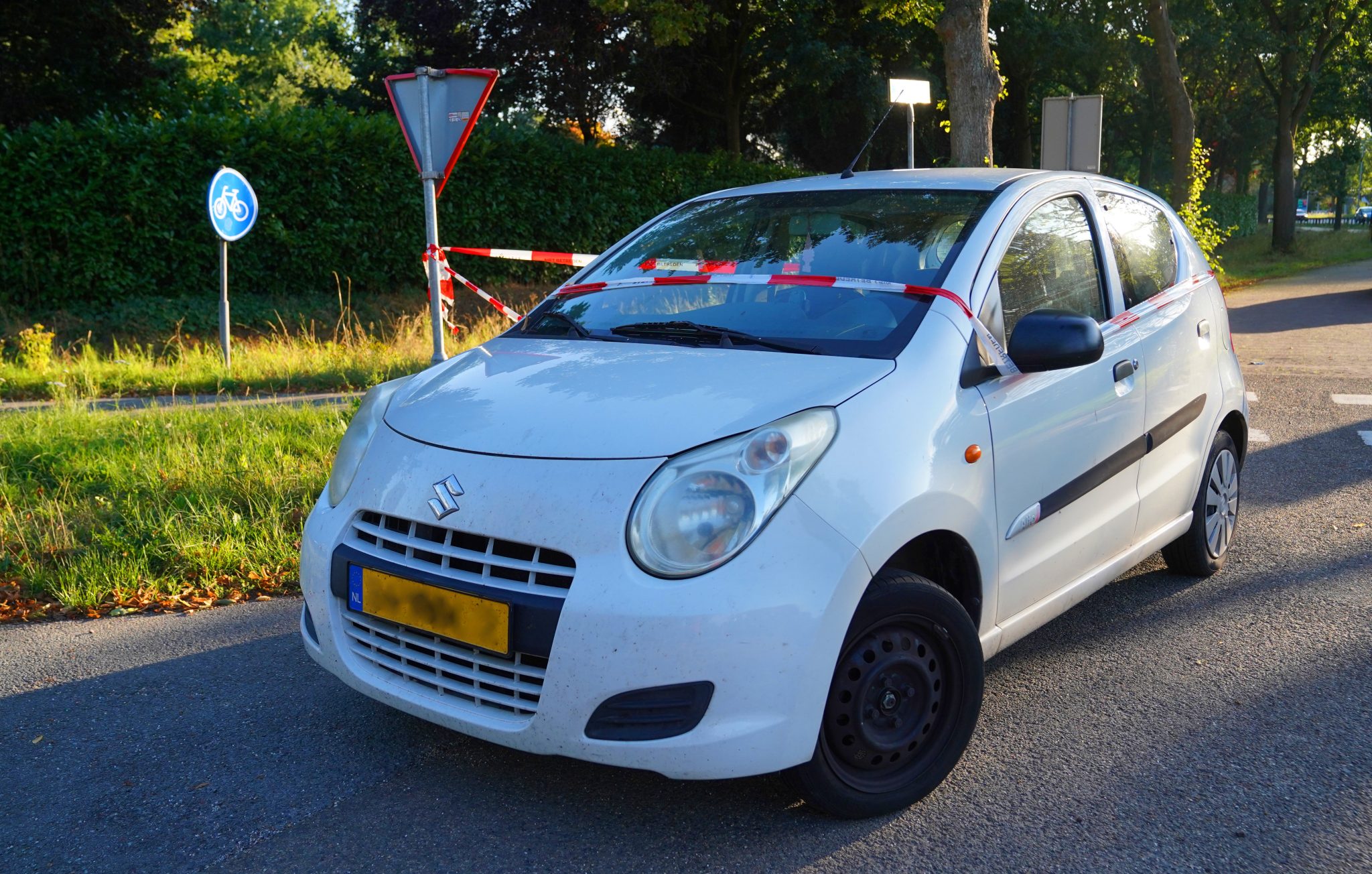 Verlaten auto 23aug26 BartM (2)