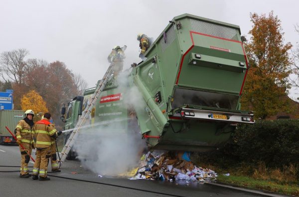 Vrchtwagenbrand A65 Vught 4