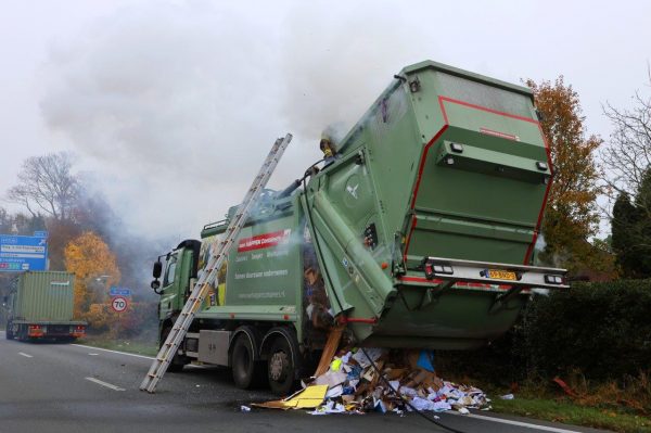 Vrchtwagenbrand A65 Vught 5