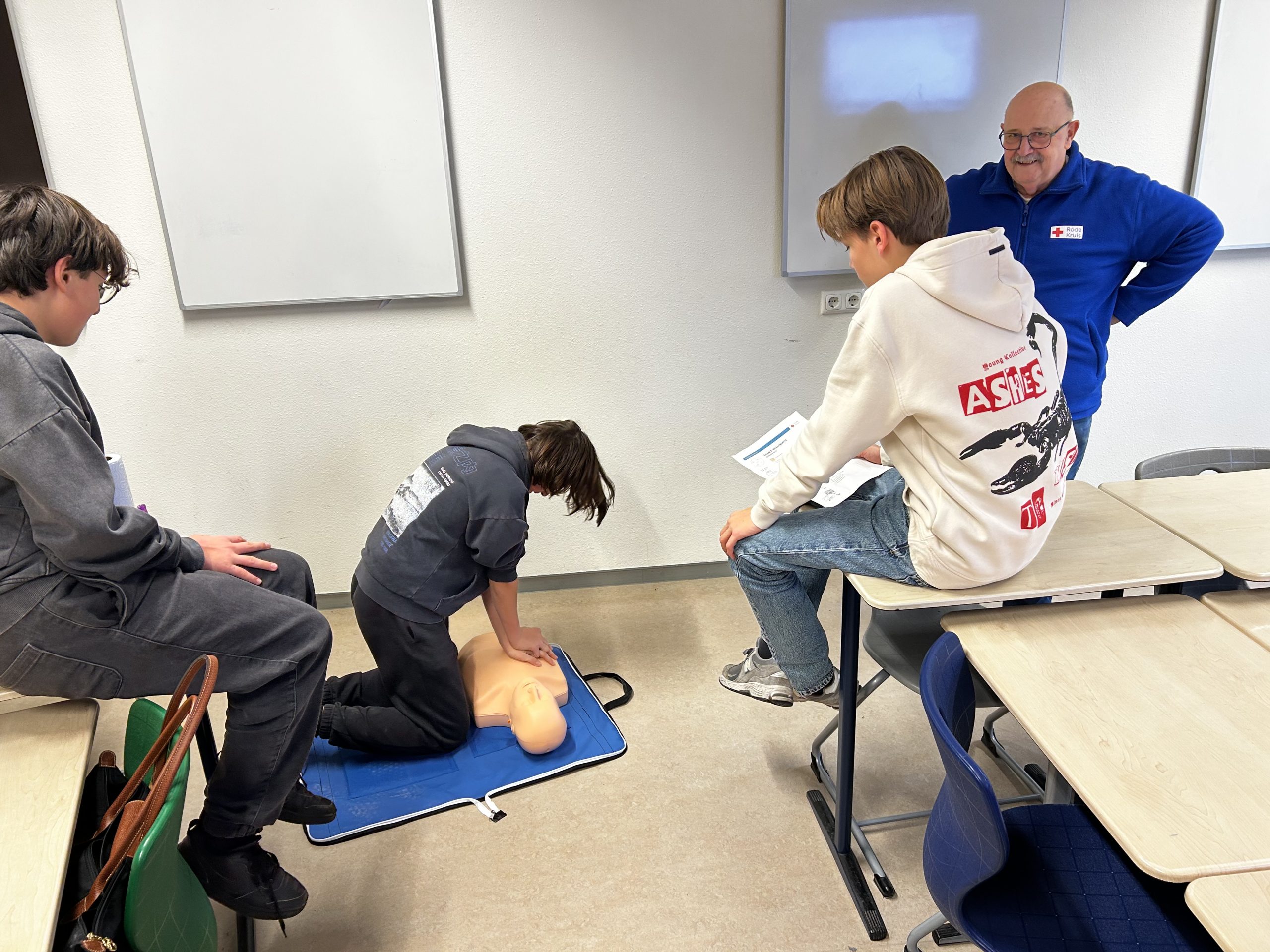 ”Vooruitdenken en niet wachten op Den Haag maar Lokaal beginnen”.