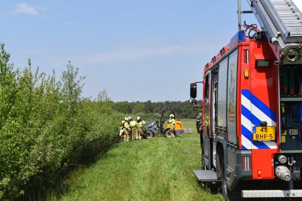 pAARD IN SLOOT 2MEI24 jELLE vERBEEK (2)