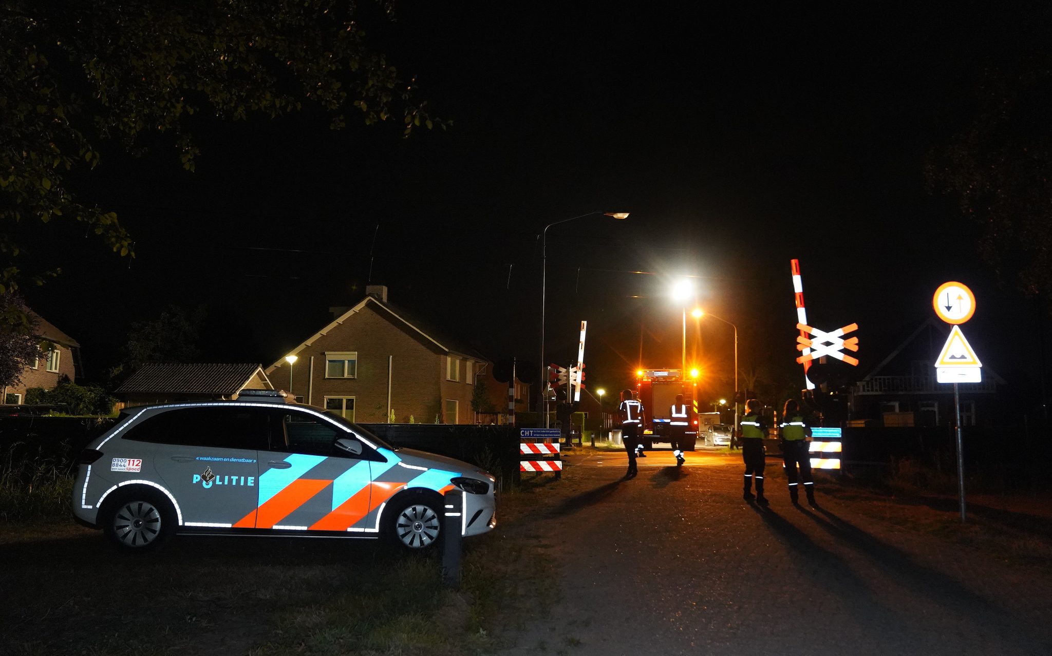 persoon onder trein 3aug26 BartM (2)